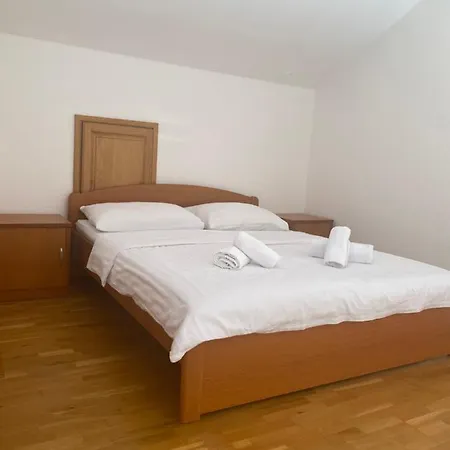La Apartment