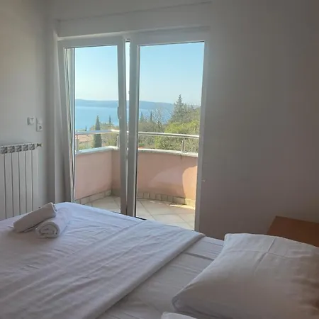 La Apartamento Novi Vinodolski